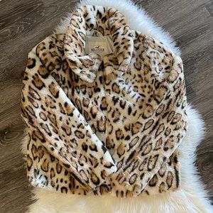 Hollister Faux Fur Leopard Print Jacket NWOT
